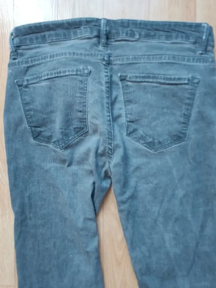 Jean Skinny effet vieilli - photo numéro 10
