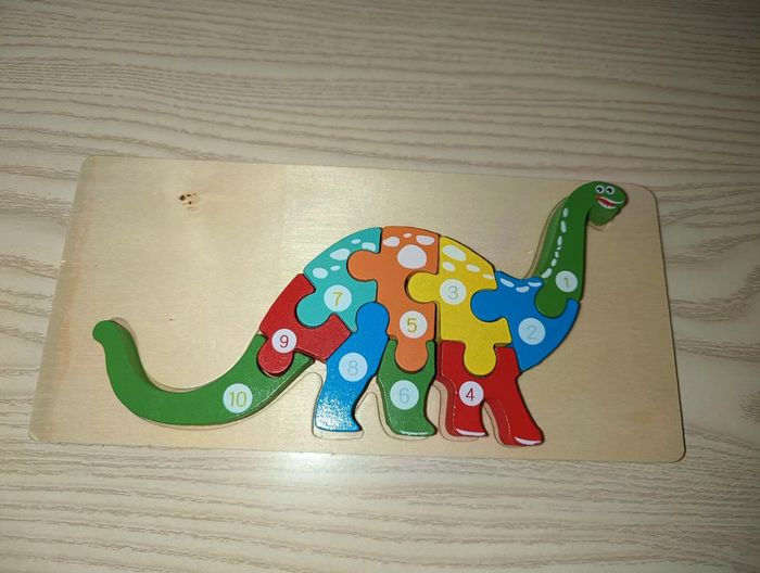 Puzzle dinosaure . Complet - photo numéro 4