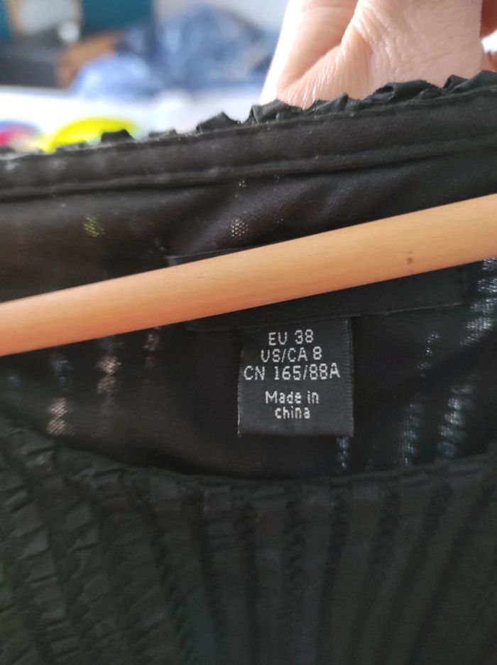 Robe noir - photo numéro 3