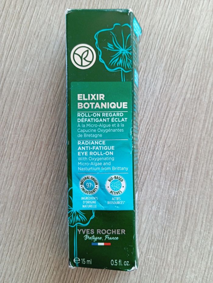 Élixir botanique roll-on regard Yves Rocher
