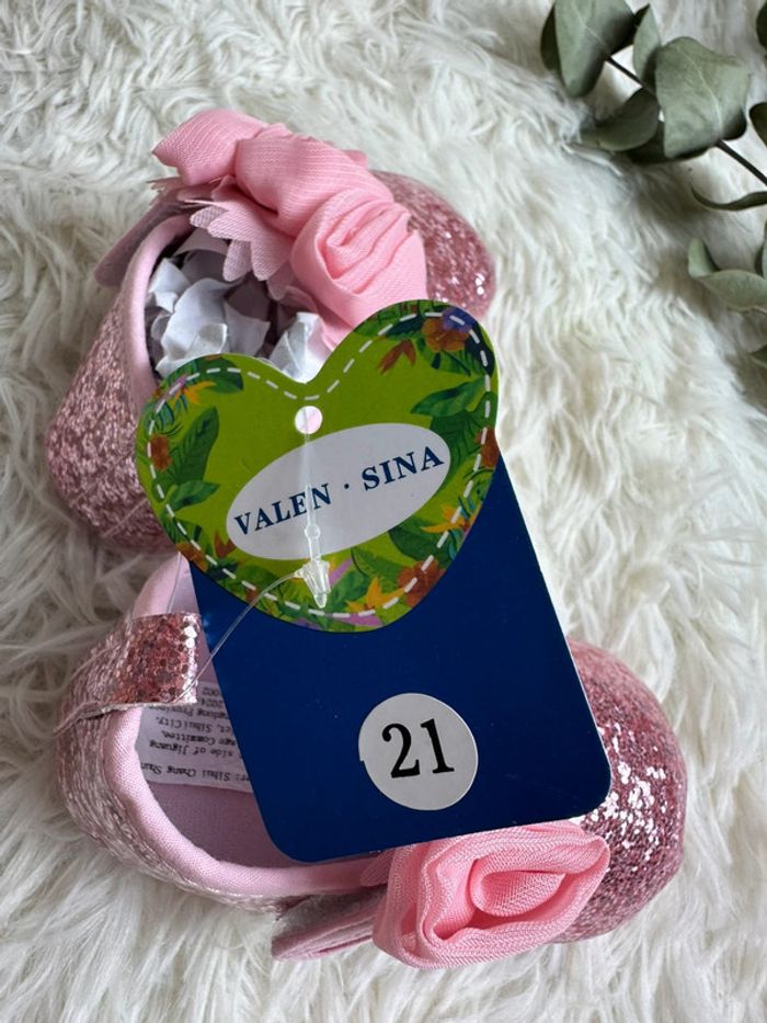 Paire de chaussures rose à paillettes valen Sina taille 21 - photo numéro 6