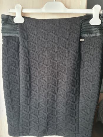 Magnifique jupe crayon noir Kaporal 