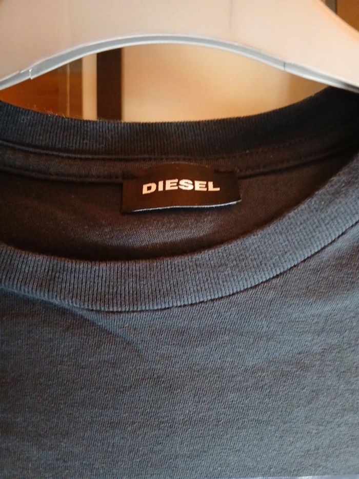 T-shirt diesel 12 ans - photo numéro 3