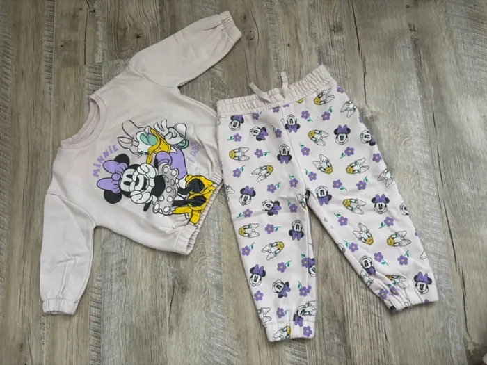 Ensemble bébé fille Disney Primark 18 mois