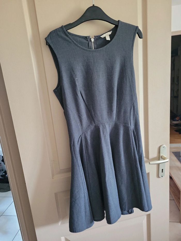 Robe grise - photo numéro 4