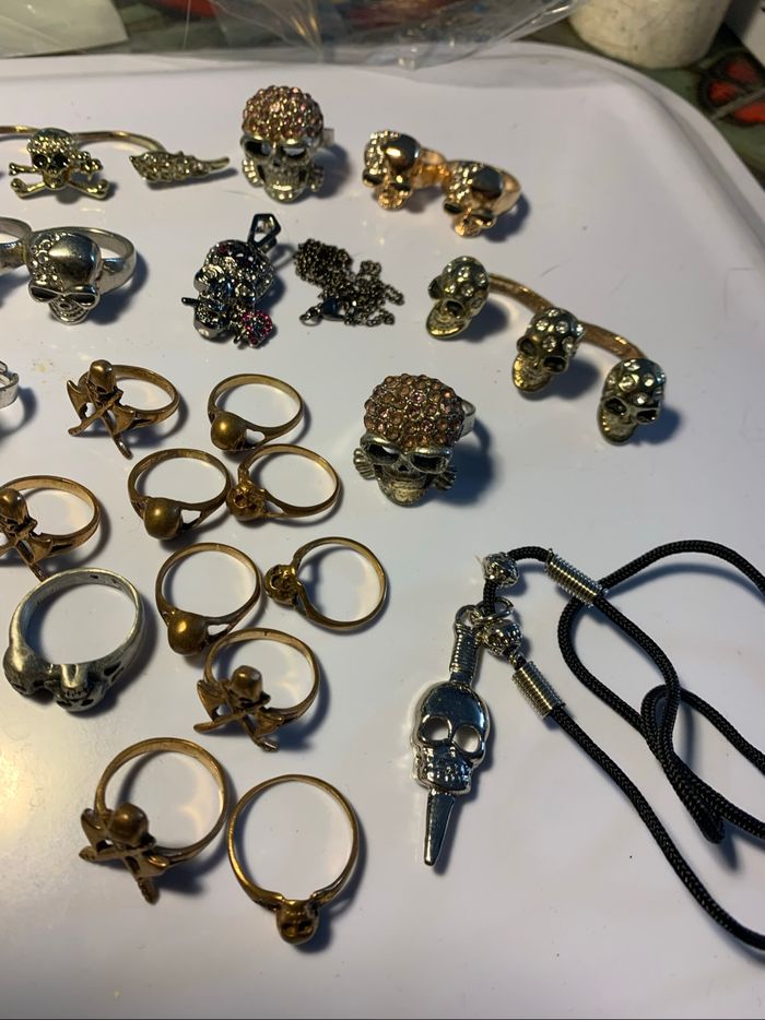 Lot bijoux tête de mort - photo numéro 7
