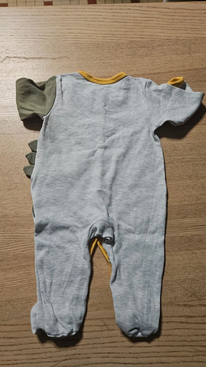Pyjama - photo numéro 4