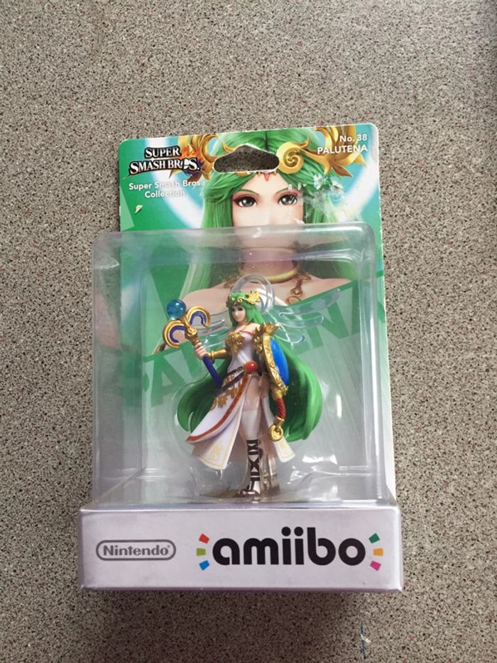 Figurine Nintendo amiibo Super Smash Bros Palutena no 38 Neuve - photo numéro 2