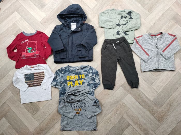 Gros lot de vêtements garçon 2 ans pour la mi-saison rentrée