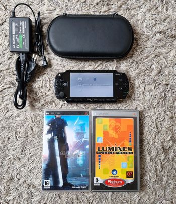 Lot Console PSP PlayStation Portable + 2 Jeux