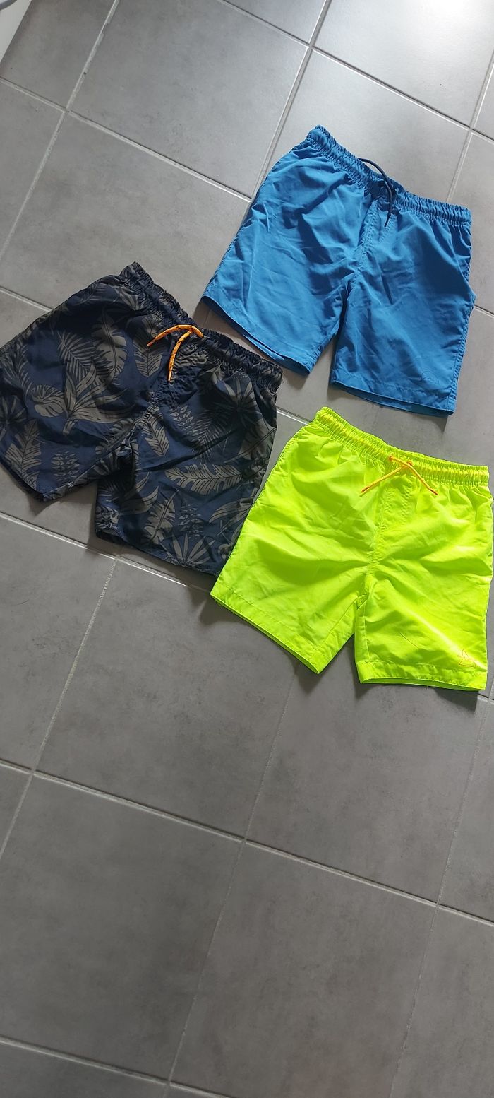 Shorts de bain taille 12 ans