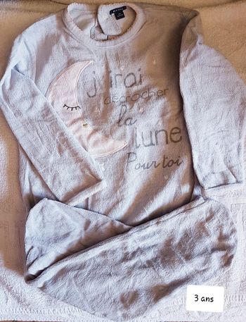Pyjama velour kiabi 3 ans