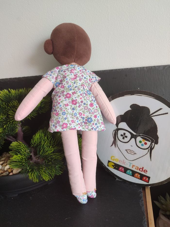 Corolle Poupée de Chiffon Bella 2020 peluche rose fleur robe marron Fille DD3272 - photo numéro 2