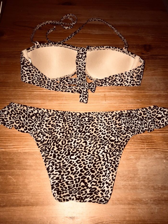 Maillot de bain 2 pièces léopard état neuf taille 38 - photo numéro 4