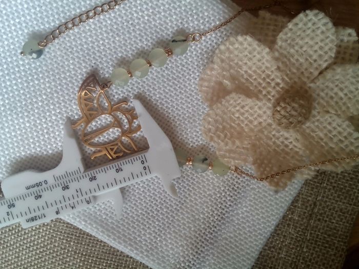Collier scarabée en acier et perles de jade néphrite naturelles - photo numéro 4