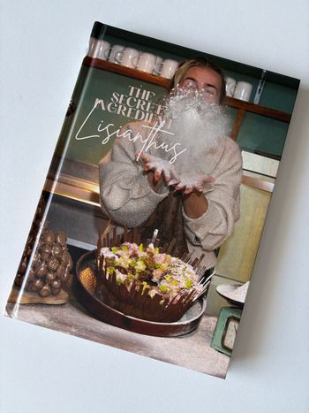 The secret ingredient Lisianthus | Livre