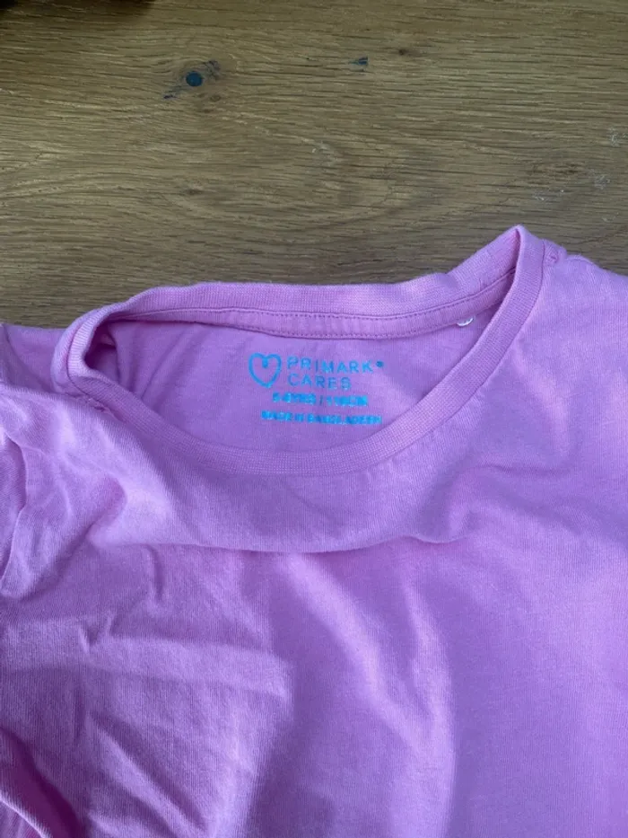 TEE shirt 5-6 ans - photo numéro 2