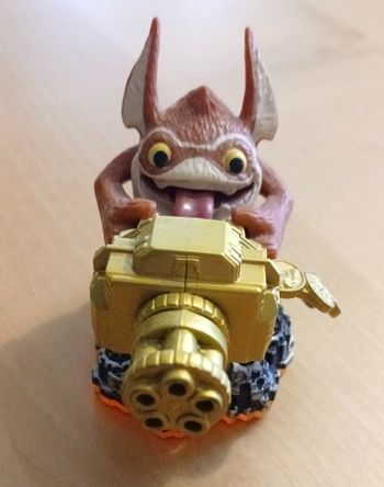 Figurine Skylanders Giants : Trigger Happy