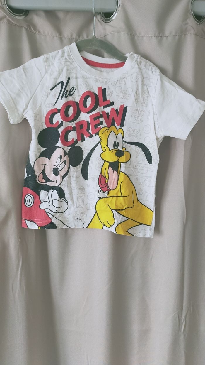 Lot de tee shirt Mickey - photo numéro 2
