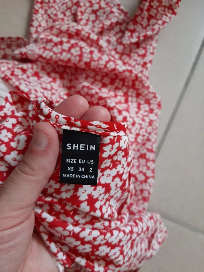 Robe rouge été taille xs - photo numéro 9