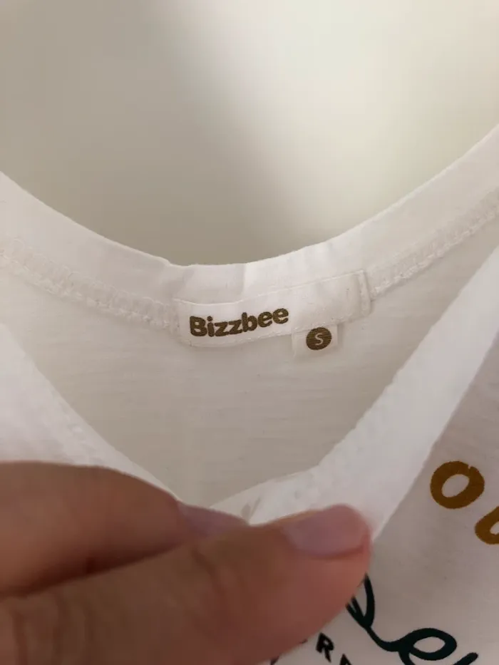 Débardeur blanc Bronzeuse Bizzbee taille S - photo numéro 3