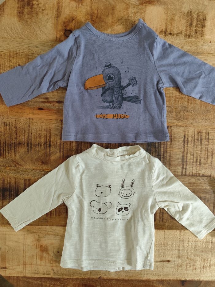 Lot 4 hauts 1 mois - photo numéro 2