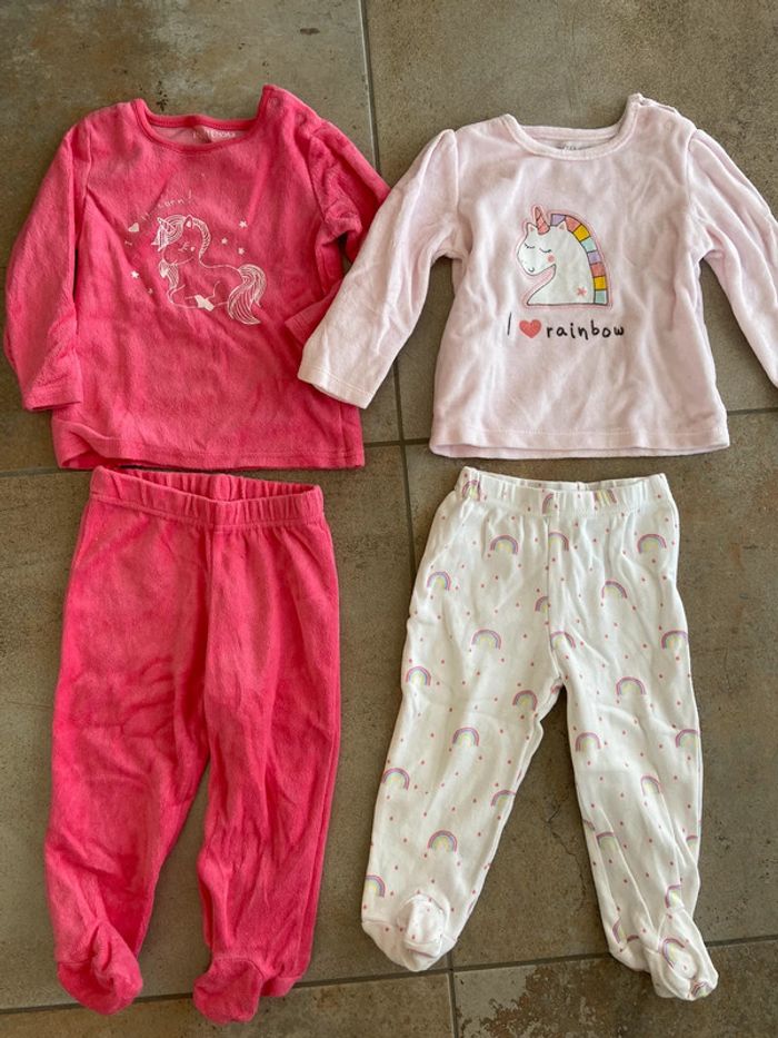 Lot pyjamas velours 12 mois