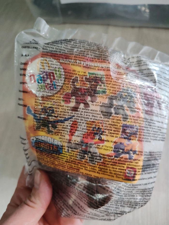 Figurine McDonald's skylanders giants - photo numéro 4