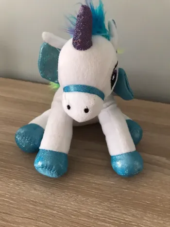 Peluche licorne neuve