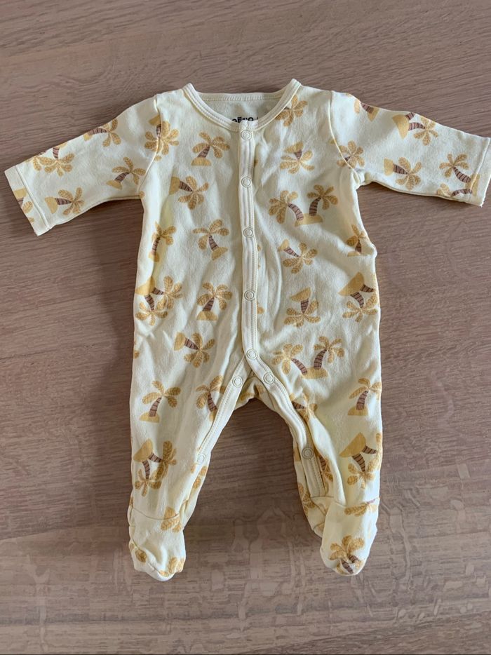 Pyjama léger 1 mois