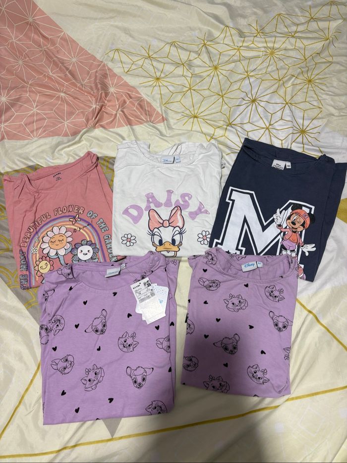 5 tee-shirts Disney