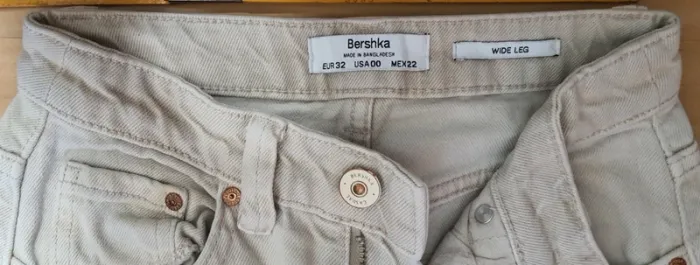 Jean bershka beige - photo numéro 3