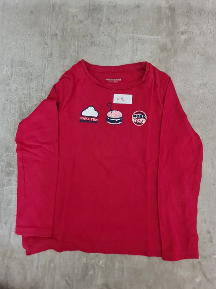 Hautbt shirt rouge Manches longues vertbaudet fille 4 ans