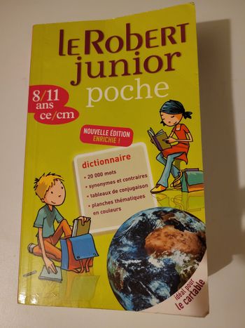 Dictionnaire de poche Le Robert junior