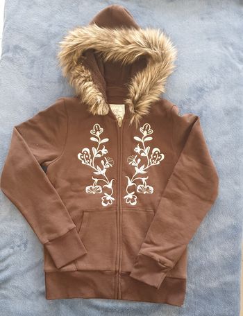 Veste capuche zippé