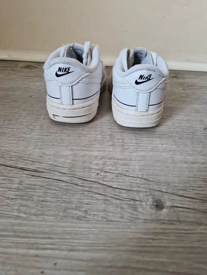 Basket snickers nike bébé taille 25 - photo numéro 3