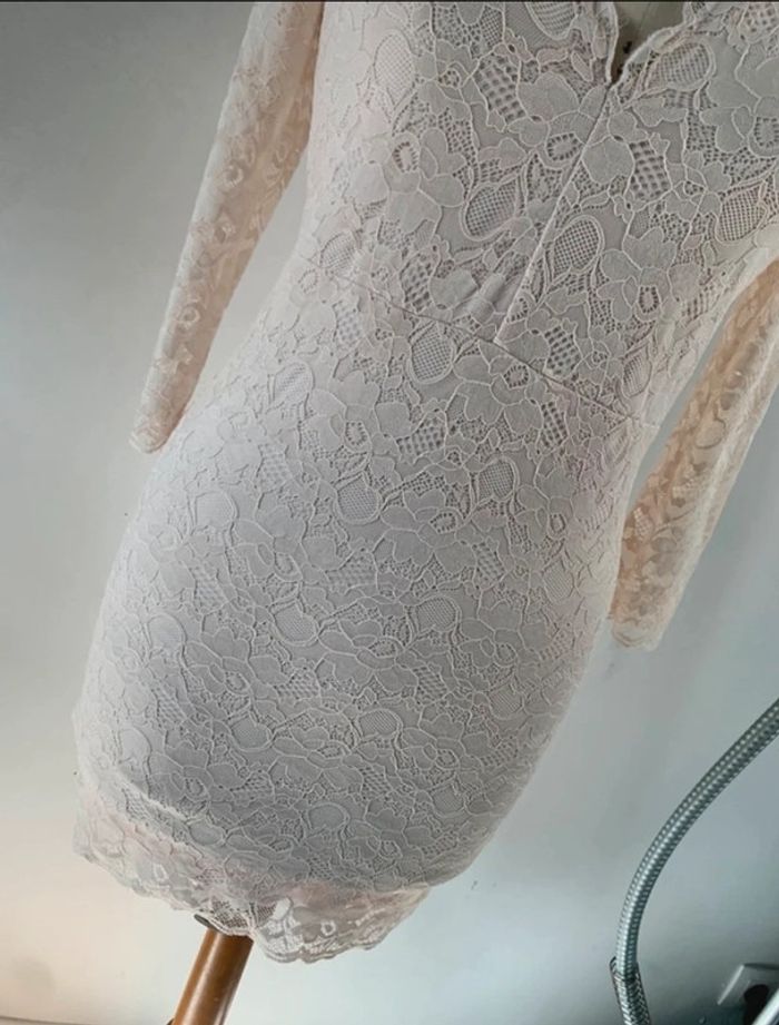 Robe dentelle - photo numéro 5