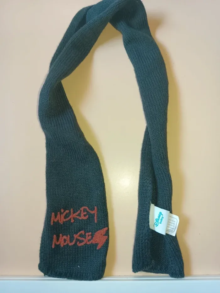 Écharpe Disney baby Mickey mouse 49 cm
