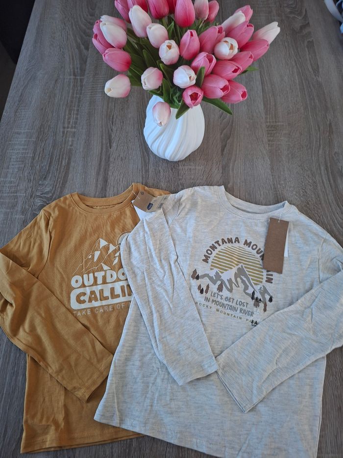 Lot de t-shirts manches longues garçon 8 ans - photo numéro 1