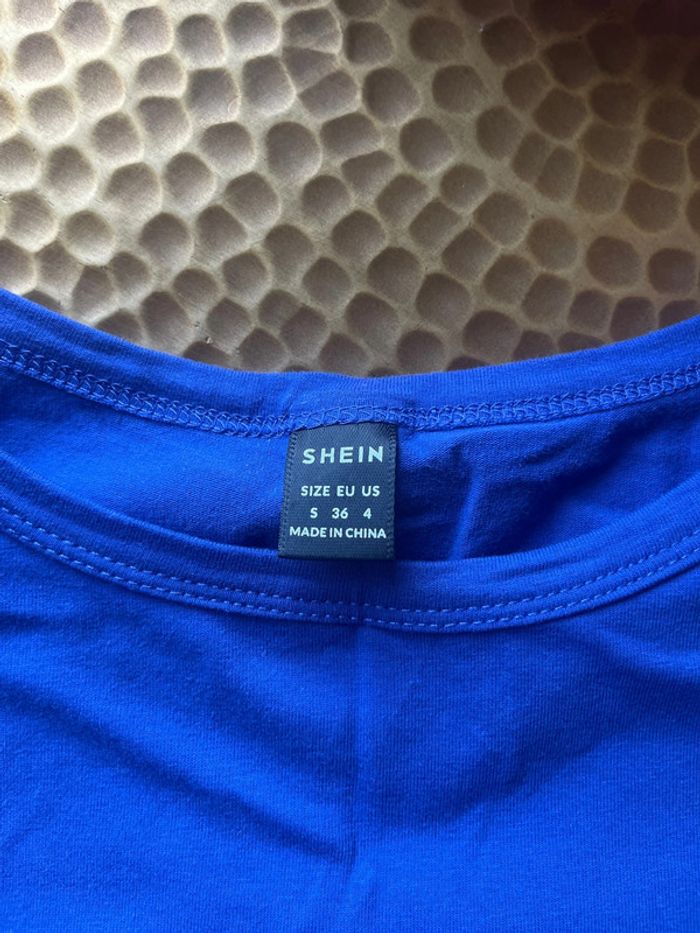 T-shirt bleu shein - photo numéro 2
