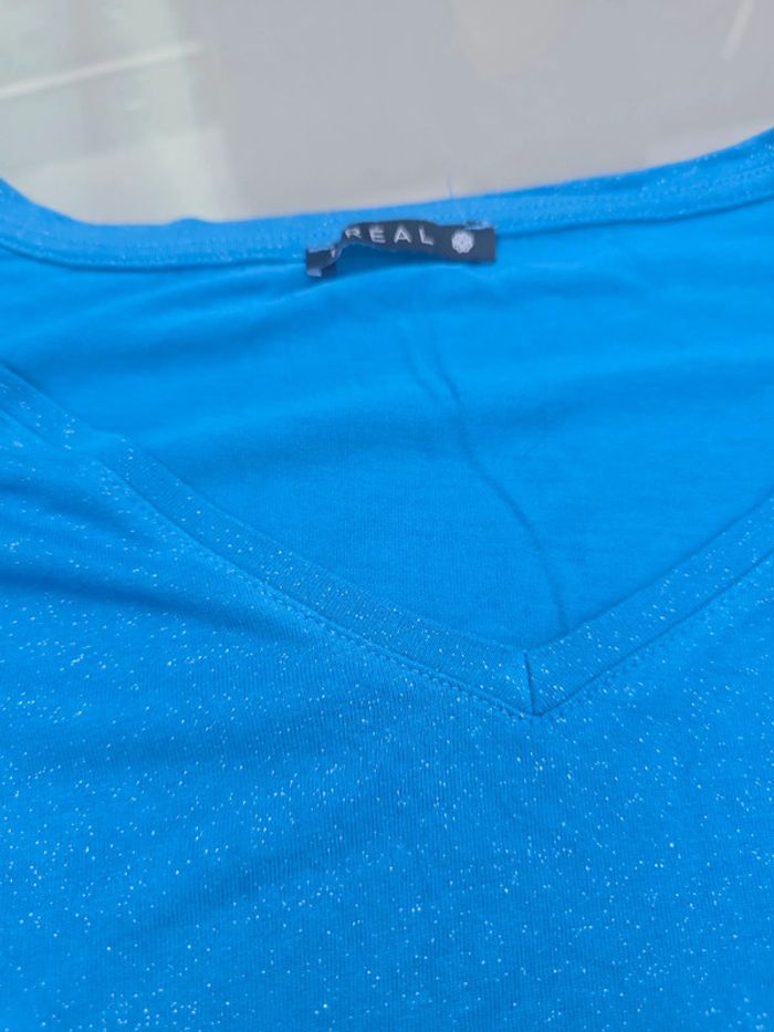 T-shirt bleu - photo numéro 2
