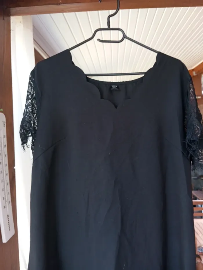 Robe manches courtes - photo numéro 2