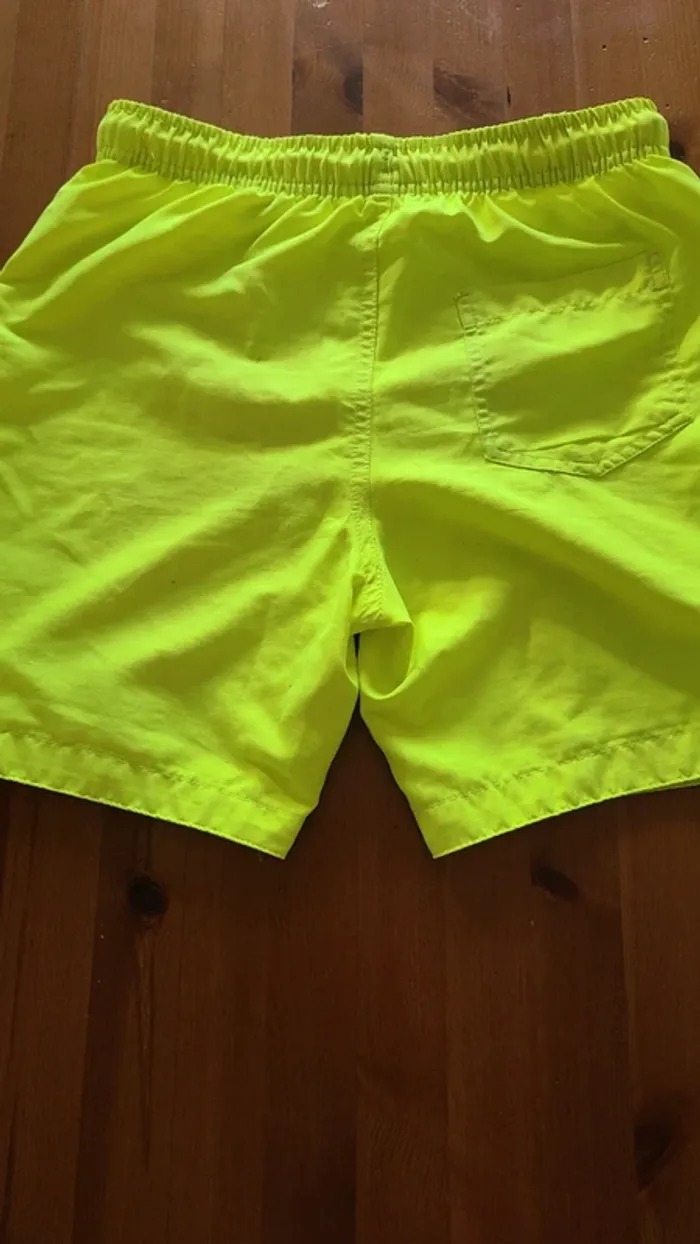 Short de plage - photo numéro 3