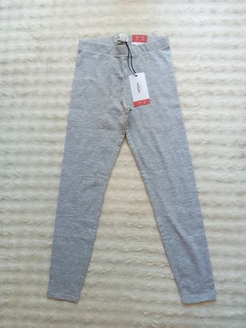 Legging neuf fille 11/12ans lefties 🩶🌸