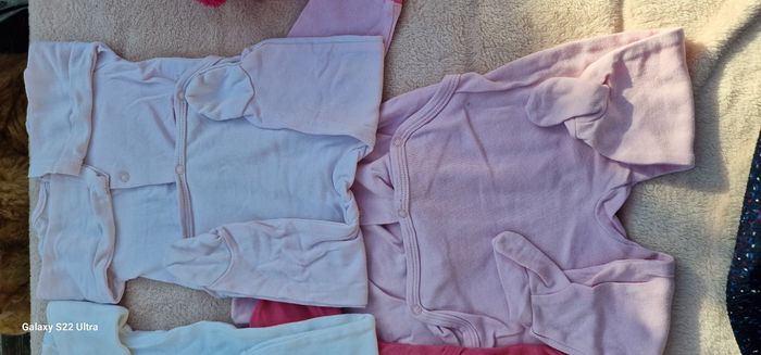Lot de 4 pyjamas leger taille 6mois - photo numéro 5