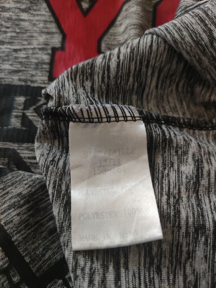 T-shirt taille 13-14 ans - photo numéro 3