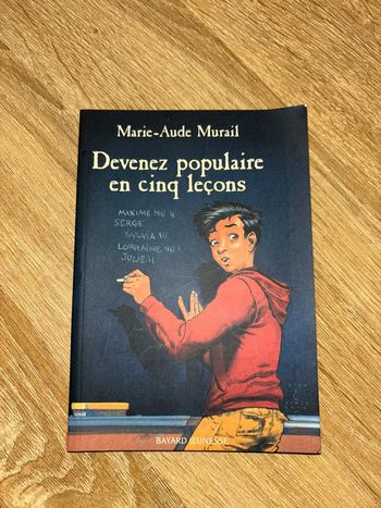 Livre Marie aude murail devenez populaire en cinq leçons