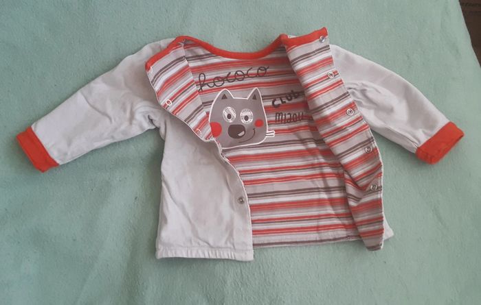 Pull réversible 9mois - photo numéro 6