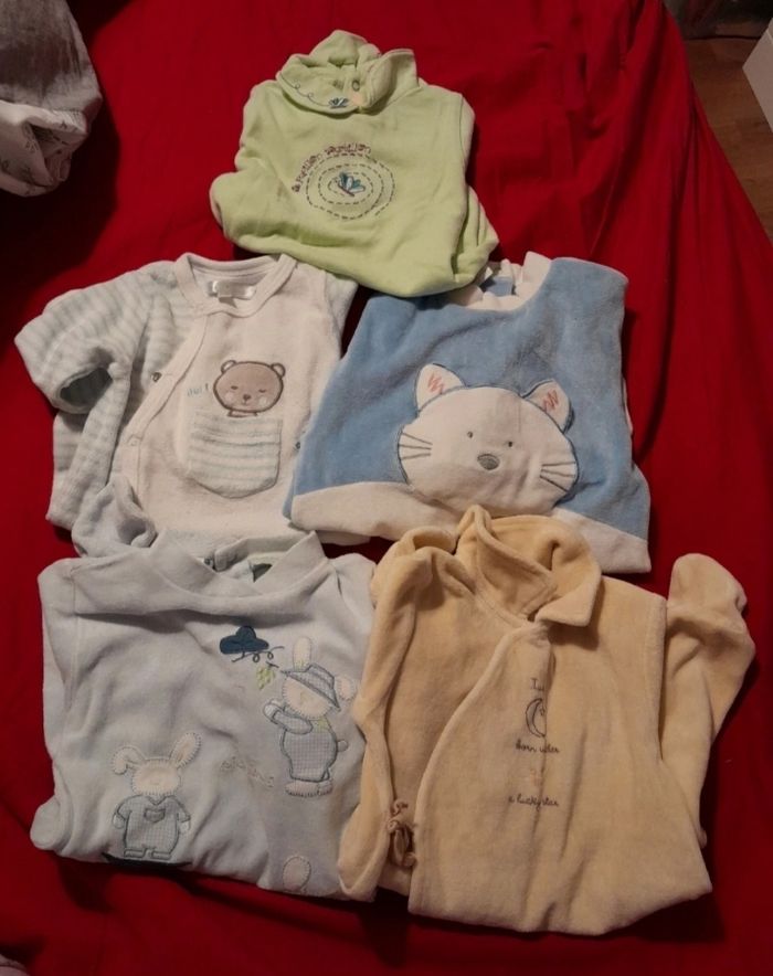Lot de 5 pyjamas 1 mois