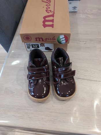 Chaussures vernis fille